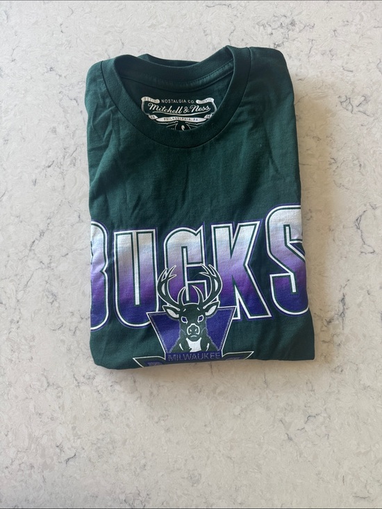 Mitchell & Ness Other - NWT Mitchell & Ness Green Bucks Tee with Purple Logo adult S